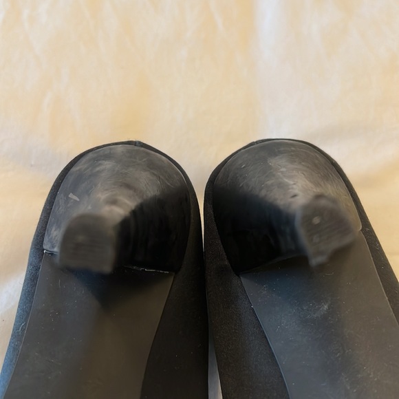 Black satin peep toe pumps with satin knot at toe, 3 1/2” heel - Picture 10 of 11